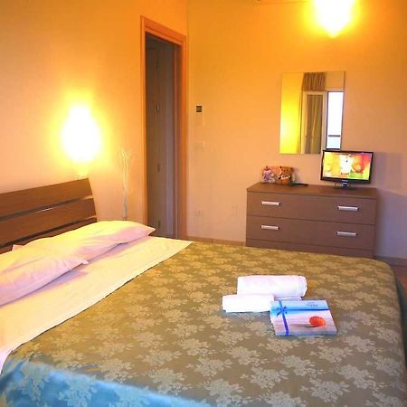 Hotel Residence Vapore 加提欧马里 外观 照片