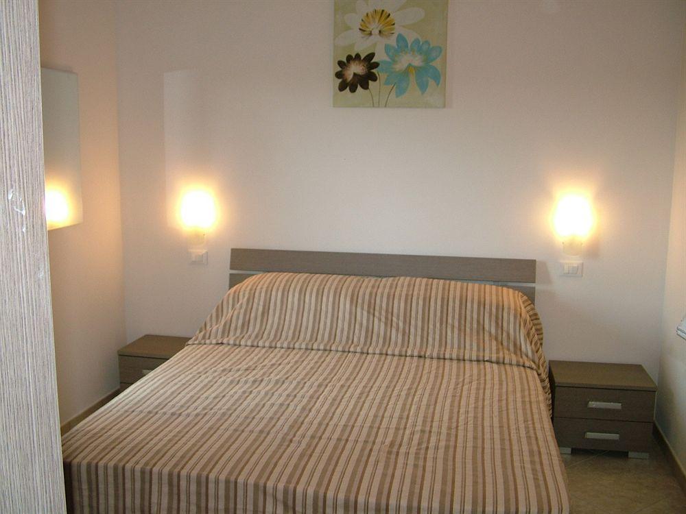Hotel Residence Vapore 加提欧马里 外观 照片