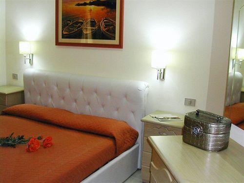 Hotel Residence Vapore 加提欧马里 外观 照片